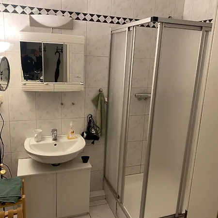 Ein Zimmerwohnung In شقة